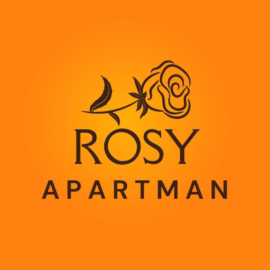 Ferienwohnung Rosy Apartman Vonyarcvashegy Exterior foto